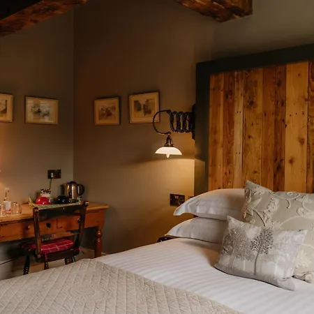 Backwell House 5*