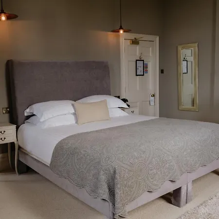 호텔 Backwell House 5*