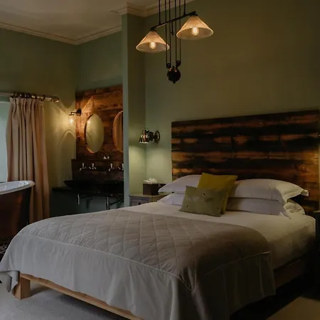 호텔 Backwell House 5*