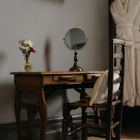 Backwell House 호텔